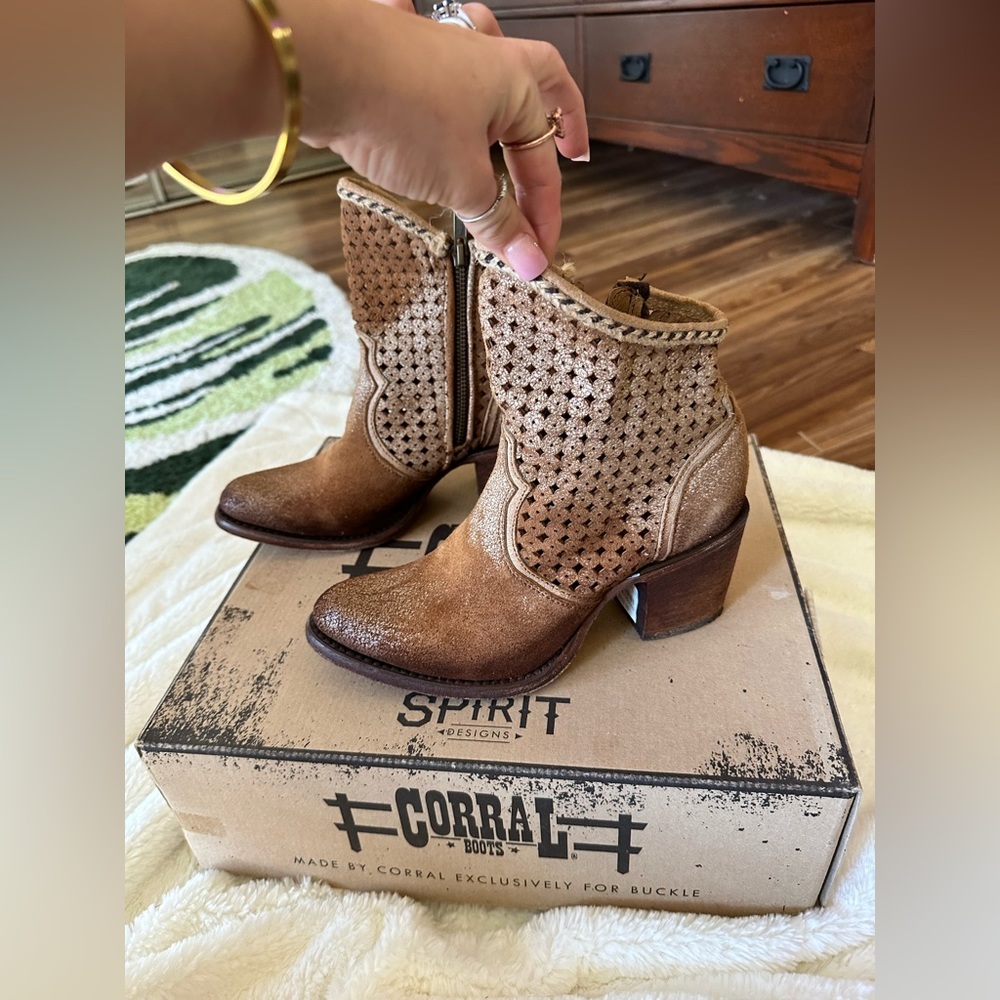 Corral Indie Spirt western Cowgirl Booties